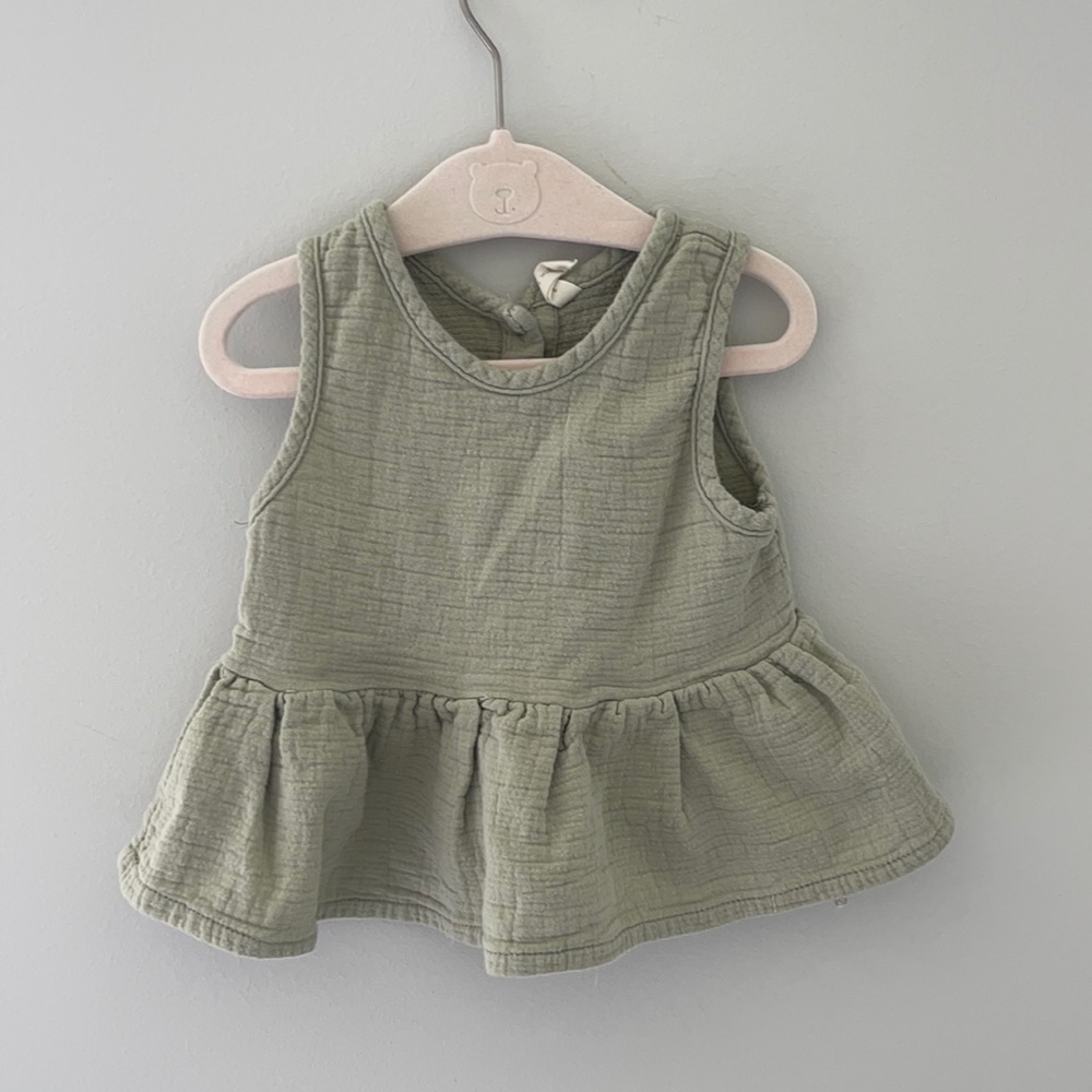 Quincy Mae top